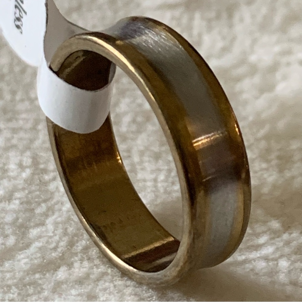 Curved band size 7.5